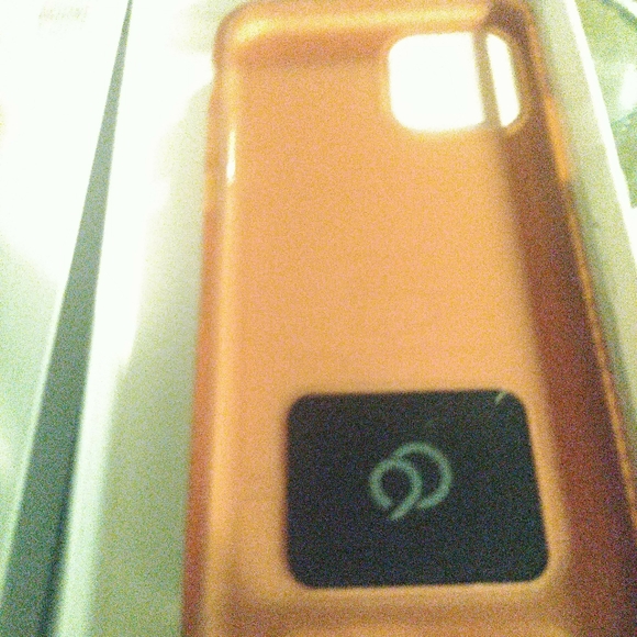 Brand New I phone cruss case - Picture 4 of 8